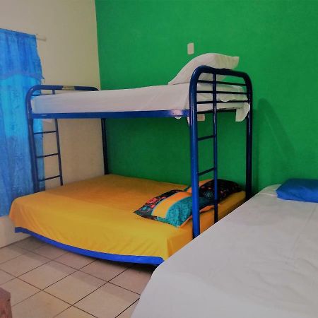 Hostal Leyendas León Zewnętrze zdjęcie