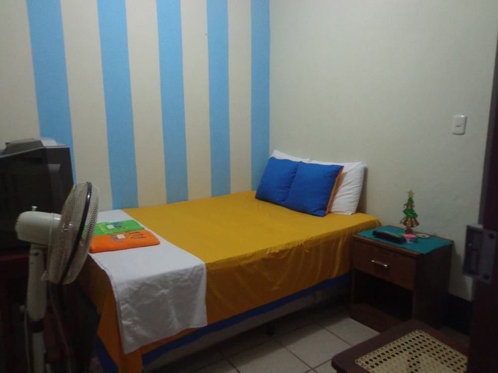 Hostal Leyendas León Zewnętrze zdjęcie