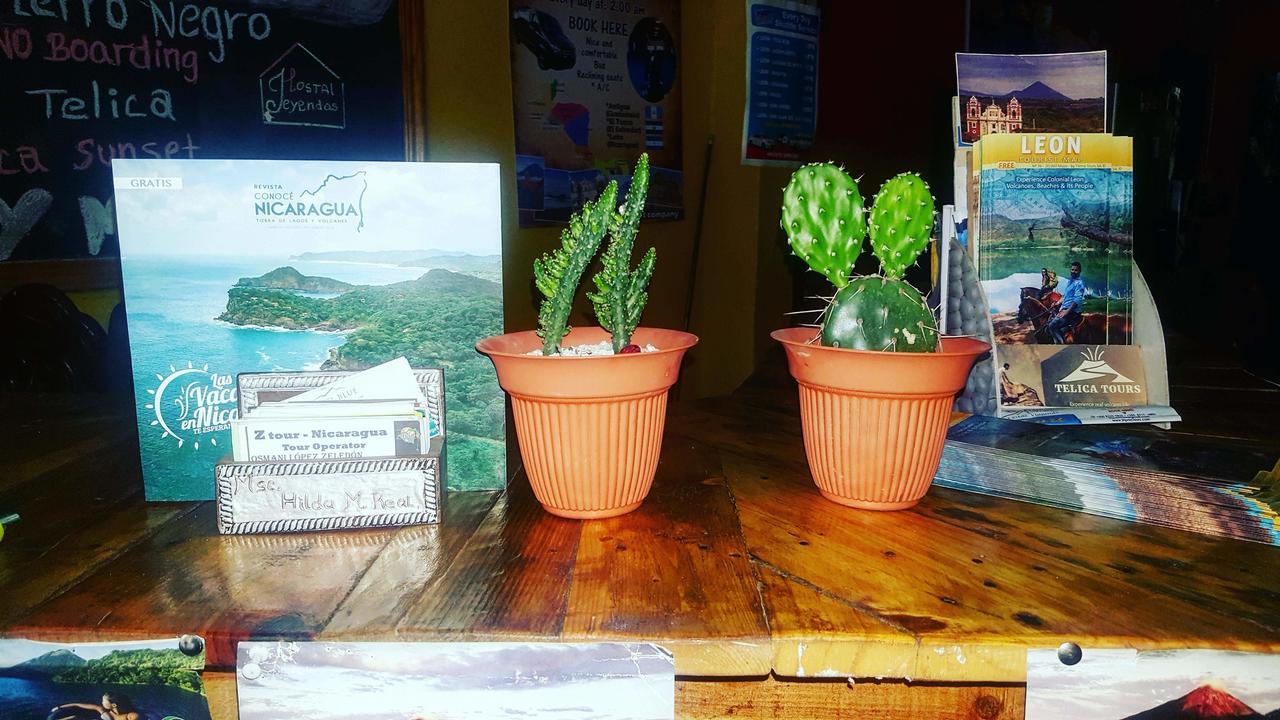 Hostal Leyendas León Zewnętrze zdjęcie