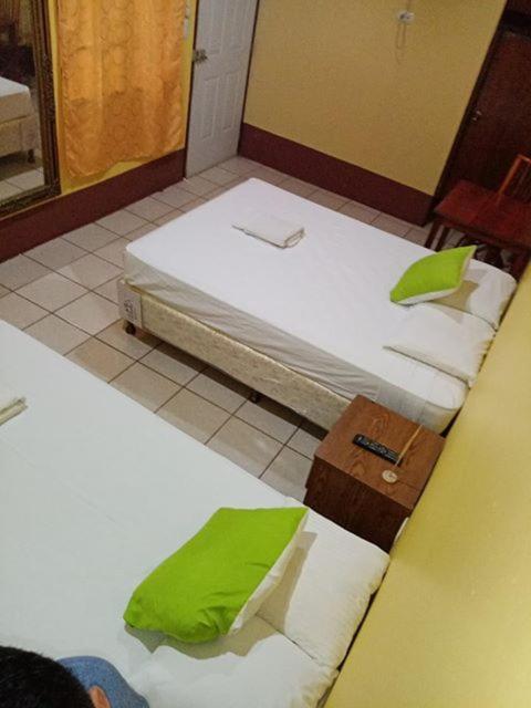 Hostal Leyendas León Zewnętrze zdjęcie